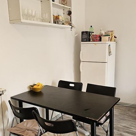 Appartamento La Casa Di Fonzie Roma Esterno foto